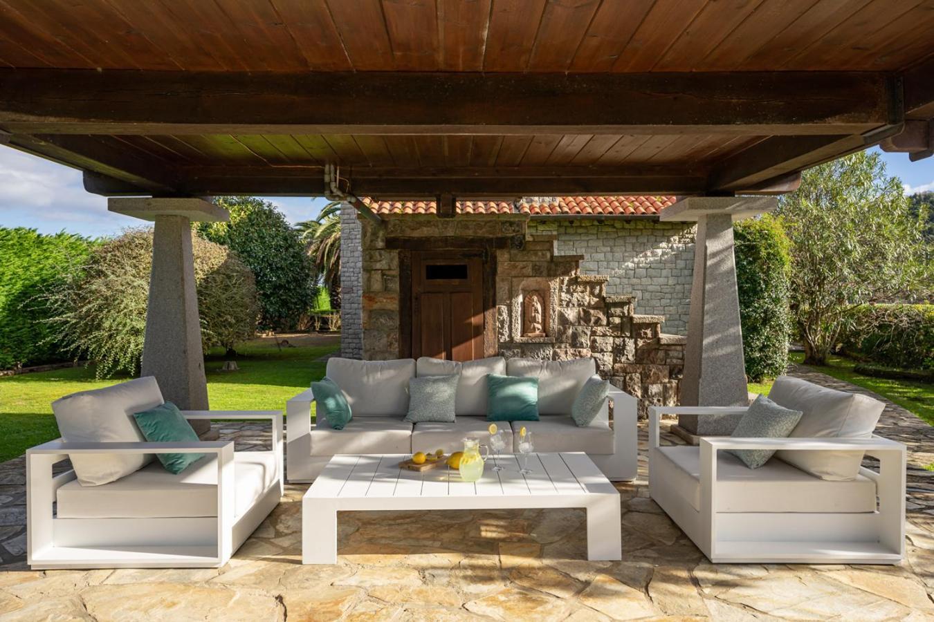 Casa En La Costa Con Wifi Jardin Y Barbacoa Pensionat Llanes Exteriör bild