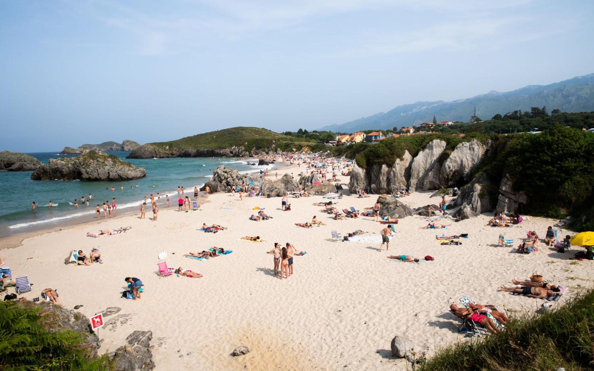 Casa En La Costa Con Wifi Jardin Y Barbacoa Pensionat Llanes Exteriör bild